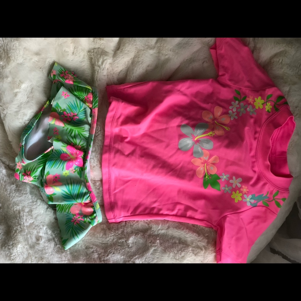 Size 4 toddler carters bathing suit